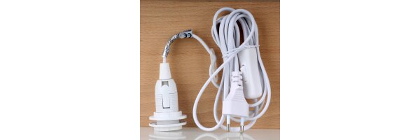Anschlussleitung mit Schalter Stecker und E14 Fassung