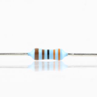 3.3k Ohm 0.5W 1% Widerstand