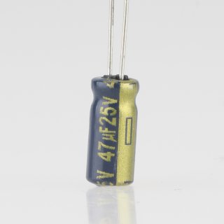 47uF 25V Elko Elektrolytkondensator Radial 105° 5x11mm Rastermaß 2mm