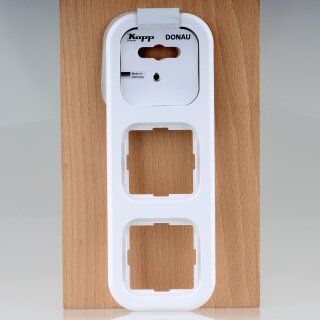 Kopp Donau Abdeckrahmen 3-fach Arktisweiß 222x80 mm 3038.0200.8