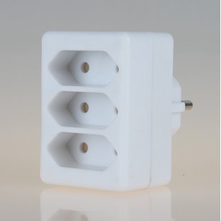 Steckdosen-Adapter weiß 2,5A/250V 3 x Eurosteckdose