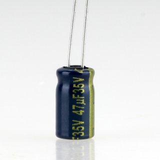 47uF 35V Elko Elektrolytkondensator Radial 105° 6,3x12mm Rastermaß 2.5mm