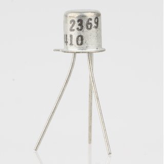 2N2222 Transistor TO-18