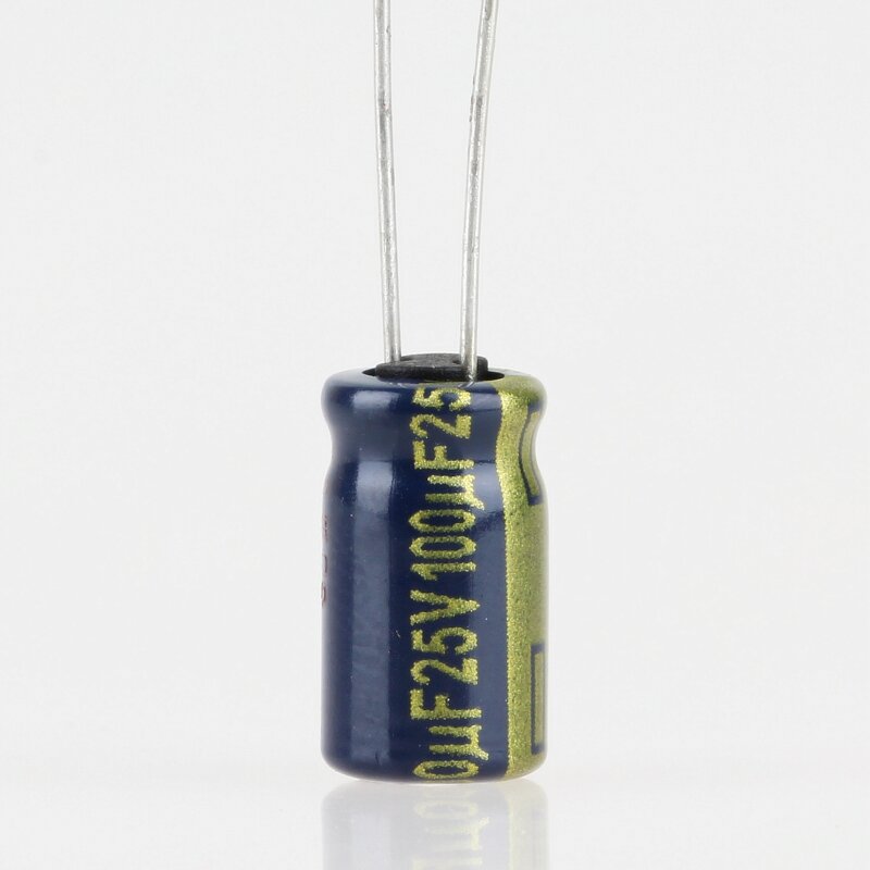 Конденсатор 100uf 25v